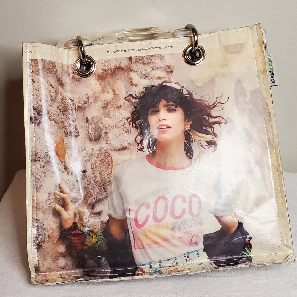 COUTURE PLANET Stella Handbag Tote Lucite Hamdle Recycle Reuse